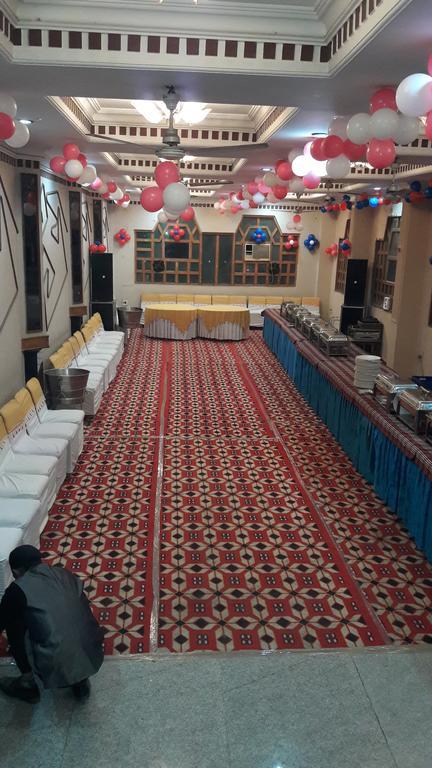 Hotel Saurab เดห์ราดุน ภายนอก รูปภาพ